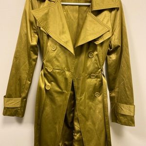 Gold Bebe trenchcoat